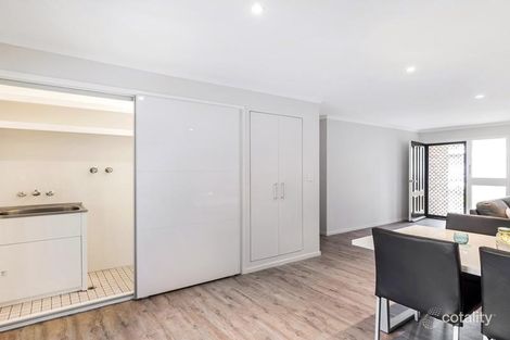 Property photo of 5 Pitman Court Camira QLD 4300