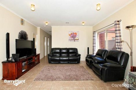 Property photo of 6 Healesville Loop Craigieburn VIC 3064