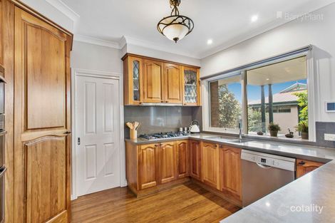 Property photo of 6 Barellan Mews Berwick VIC 3806