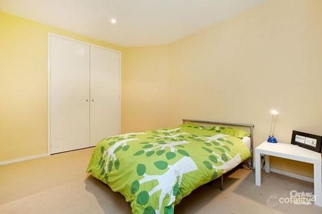 Property photo of 7/6 Anthony Street Melbourne VIC 3000