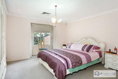 Property photo of 5 Tarana Close Casula NSW 2170