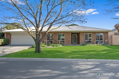 Property photo of 12 Trentham Way Langwarrin VIC 3910