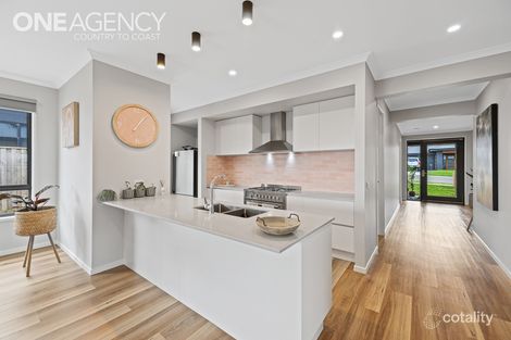 Property photo of 5 Denton Drive Warragul VIC 3820