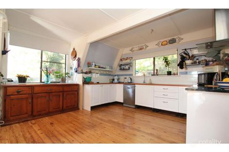 Property photo of 70 Petrie Creek Road Rosemount QLD 4560