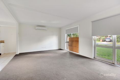 Property photo of 2 Weebill Place Carrum Downs VIC 3201