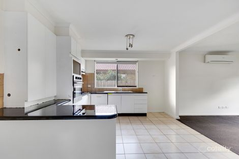 Property photo of 2 Weebill Place Carrum Downs VIC 3201