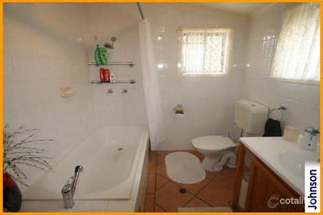 Property photo of 23 Blaxland Street Eastern Heights QLD 4305