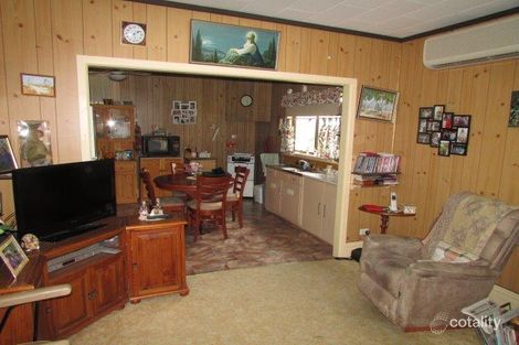 Property photo of 16 Craig Avenue Warracknabeal VIC 3393