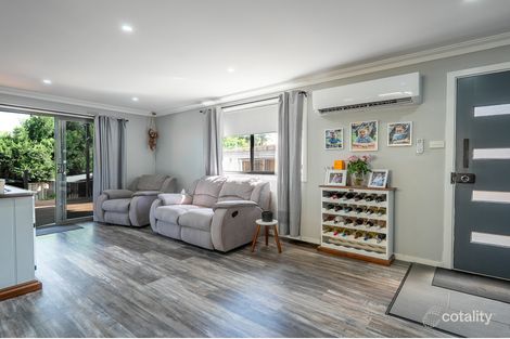 2/116 Chasselas Ave, Eschol Park, NSW 2558