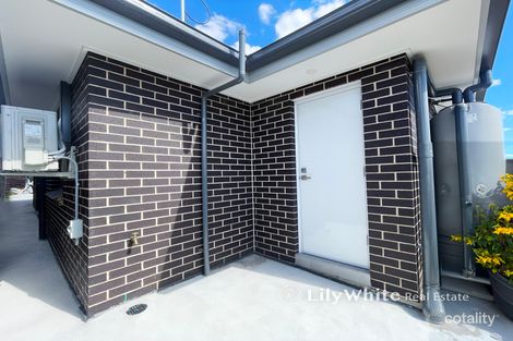 Property photo of 42 Milton Circuit Oran Park NSW 2570