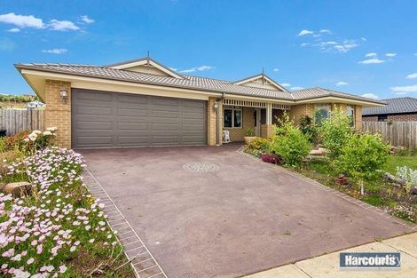 24 Clifford Dr, Drouin, VIC 3818