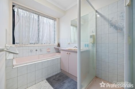 Property photo of 6 Danthonia Street Delahey VIC 3037