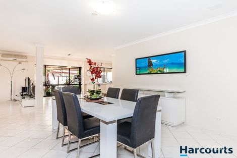 Property photo of 5 Gifford Mews Currambine WA 6028