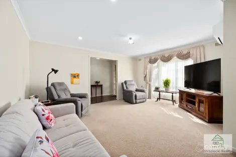 Property photo of 3/51 Monash Road Newborough VIC 3825