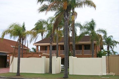 Property photo of 41 Admiralty Drive Surfers Paradise QLD 4217