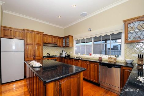 Property photo of 15 Ashmore Avenue Mordialloc VIC 3195