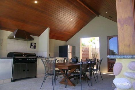 Property photo of 20 Kirkby Ridge Salter Point WA 6152