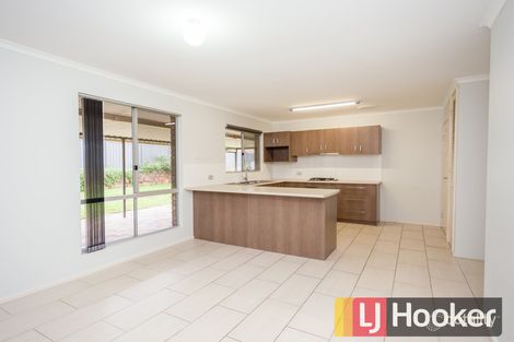 Property photo of 2 Warwick Place Usher WA 6230