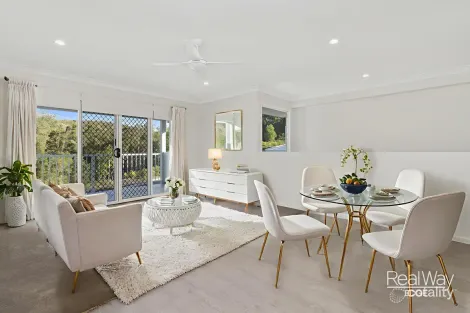 Property photo of 33 Aberdeen Circuit Spring Mountain QLD 4300