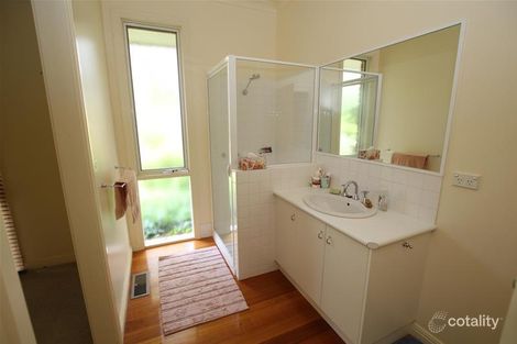 Property photo of 32 Clarke Street Koroit VIC 3282