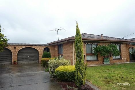 Property photo of 23 Mayfair Drive West Wodonga VIC 3690