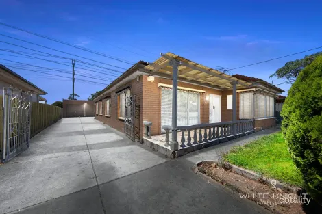 18 Links St, Sunshine West, VIC 3020
