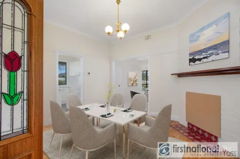 Property photo of 17 Petit Street Yass NSW 2582