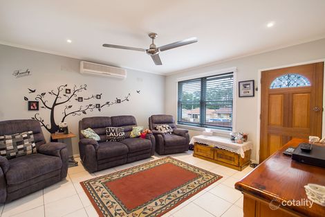 Property photo of 31 Catherine Street Mannering Park NSW 2259