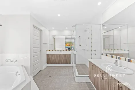Property photo of 1 Vancouver Drive Canning Vale WA 6155