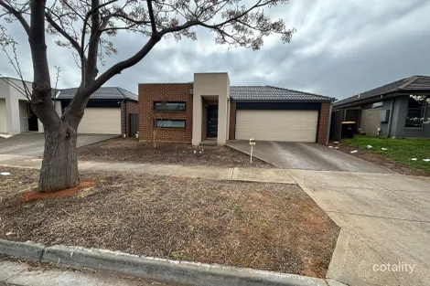 22 Avebury Dr, Cobblebank, VIC 3338