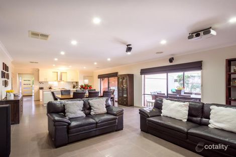 Property photo of 5 Grampians Parade Shepparton North VIC 3631