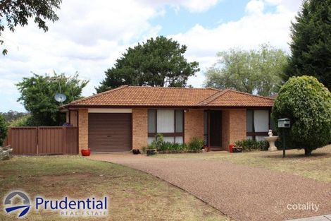 13 Swiveller Cl, Ambarvale, NSW 2560