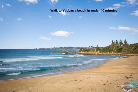 Property photo of 6 Yabbarra Drive Dalmeny NSW 2546
