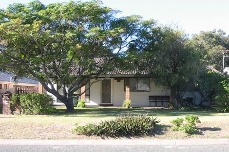 52 Campbell Ave, Anna Bay, NSW 2316