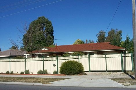 423 High Rd, Parkwood, WA 6147