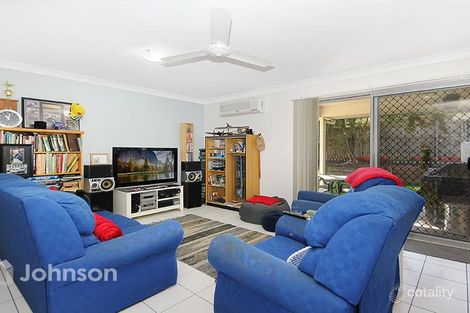Property photo of 33 Sunrise Crescent Regents Park QLD 4118