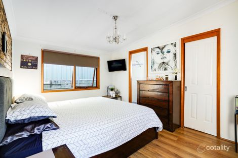 Property photo of 6 Kylie Place Camden South NSW 2570