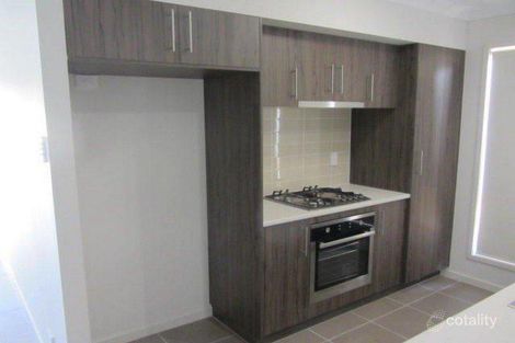 Property photo of 6 Grasstrail Street Andergrove QLD 4740