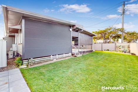 79 Elizabeth Ave, Clontarf, QLD 4019