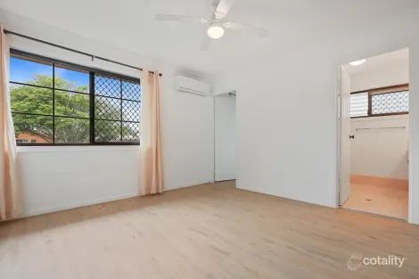 Property photo of 14 Coolidge Court Stretton QLD 4116