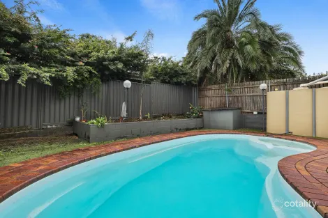 Property photo of 14 Coolidge Court Stretton QLD 4116