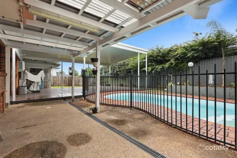 Property photo of 14 Coolidge Court Stretton QLD 4116