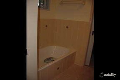 Property photo of 9 Jules Street Moura QLD 4718