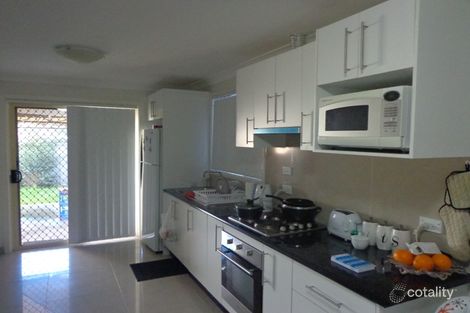 Property photo of 5 Merlot Place Edensor Park NSW 2176