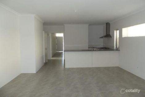 Property photo of 37 Suffolk Street Caversham WA 6055