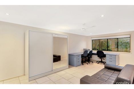 Property photo of 24 Goldvilla Drive Elanora QLD 4221