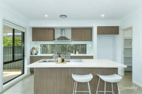 Property photo of 35 Denise Crescent Grantham Farm NSW 2765