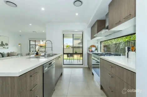 Property photo of 35 Denise Crescent Grantham Farm NSW 2765