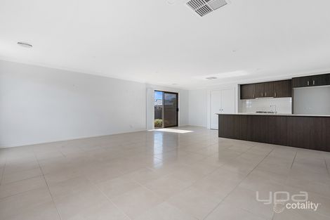 Property photo of 37 Coltan Avenue Cobblebank VIC 3338