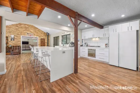 Property photo of 116 Spring Street Little Grove WA 6330